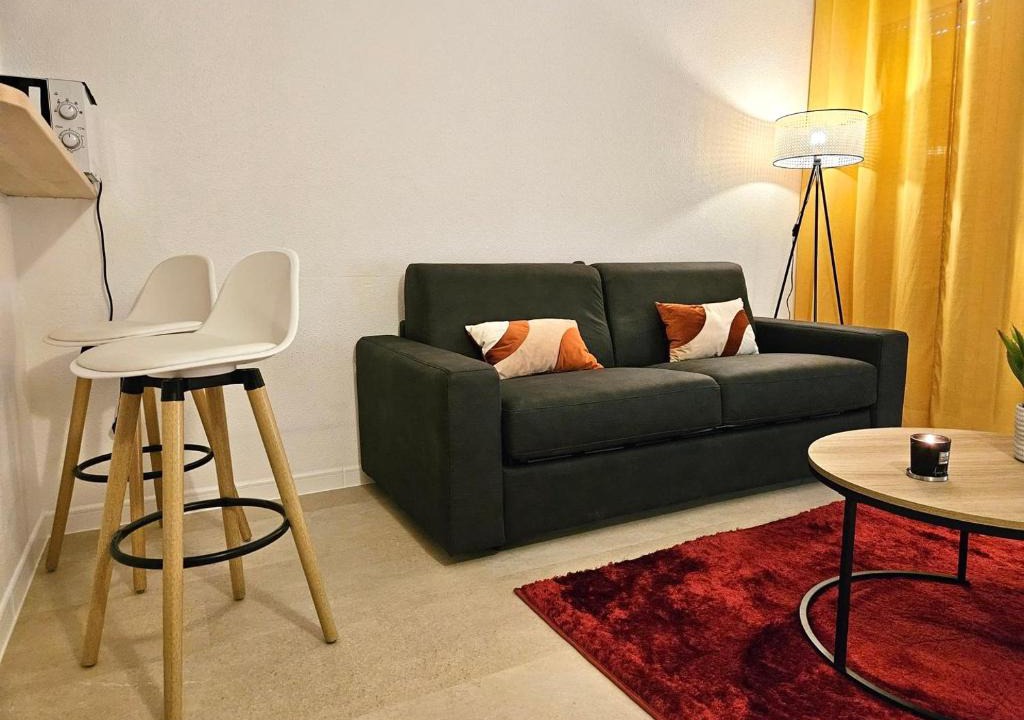 Guilhemery Apartment | Agréable Studio - Centre ville - Balcon