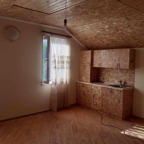 Tsamakaberd House | Guest House Sevan