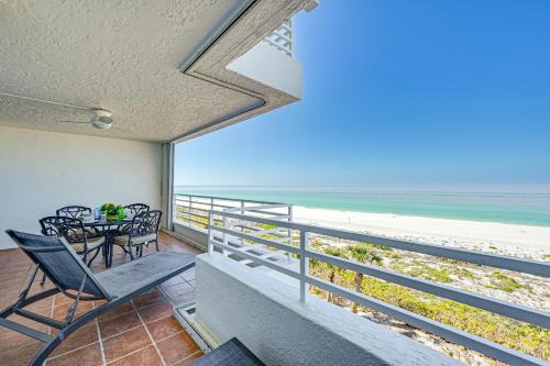 Marco Island House | Oceanfront Marco Island Escape w/Beach Access!
