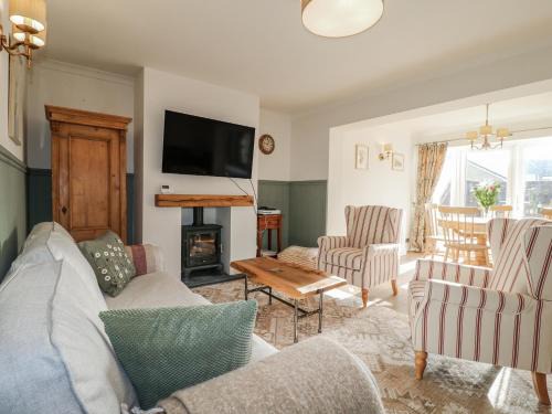 Uttoxeter House | Parkfields Cottage