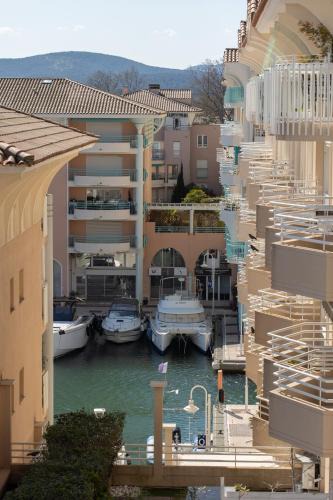 Frejus Port Apartment | Sous le Soleil