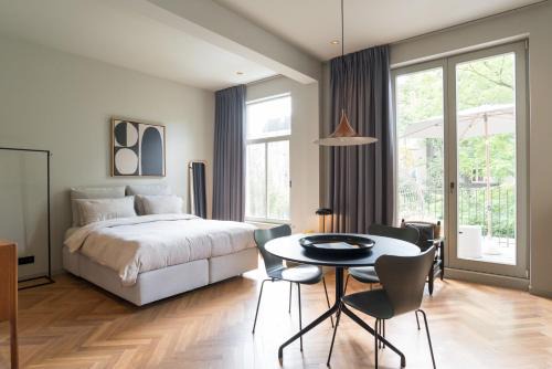 Helmersbuurt House | Vondel 99