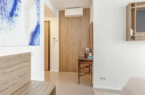 Amsterdam North Bed & Breakfast | Black Jack Suites