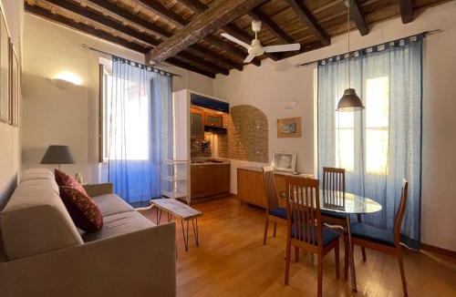 Trastevere Apartment | Calisto 3