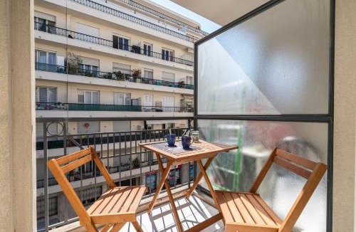 Gambetta Apartment | Comfortable 1 Bdr Downtown - AC & Parking