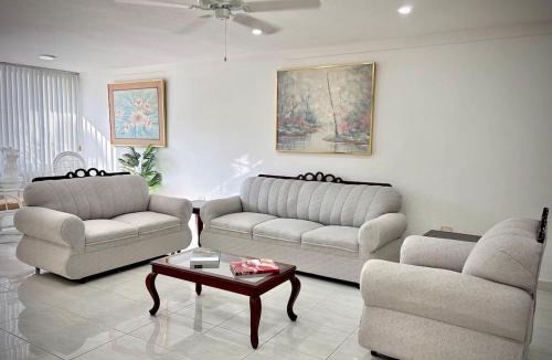 Boca del Rio Ski Chalet | FQ Chalets en Costa de Oro Chalet 1
