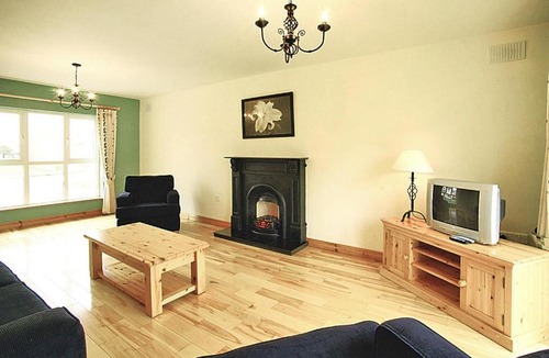 Doonbeg House | Holiday homes Doonbeg - EIR02104-FYB