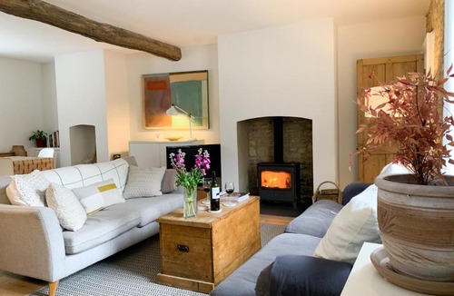 Charlbury House | Jasmine Cottage