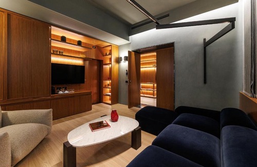 Rione IV Campo Marzio House | Lanterna Collection
