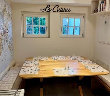 Petit-Saconnex / Servette Bed & Breakfast | Le Jour et la Nuit