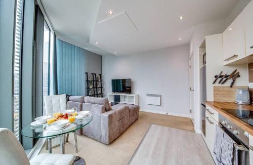 Sheffield City Centre Apartment | Modern City Centre Apartment 2 x Double En-Suite