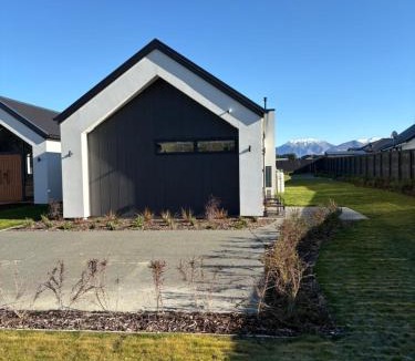 Methven House | Mountain Abode Studio