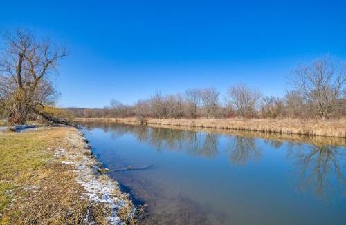 Blanchardville House | Pecatonica River Cabin ~ 9 Mi to Yellowstone Lake