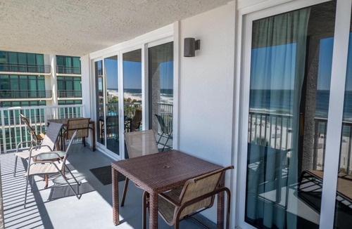 Orange Beach Apartment | Romar Tower 5D