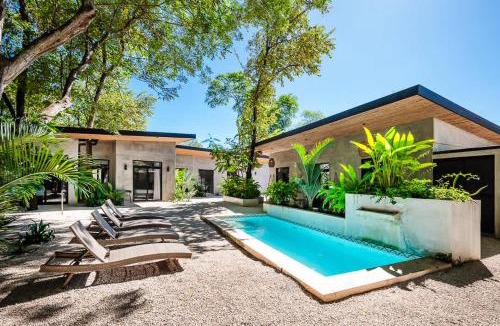 Playa Grande House | Steps to the Main Surf Break - 6 Bedroom Villa