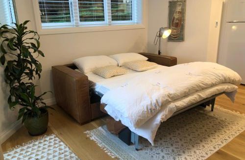 Three Kings Apartment | Stunning Self-contained Apartment