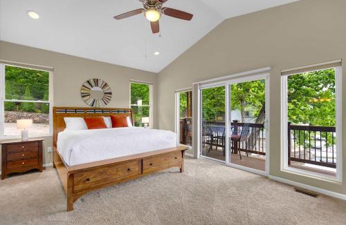 Sunrise Beach House | Trails End Hideaway - Waterfront
