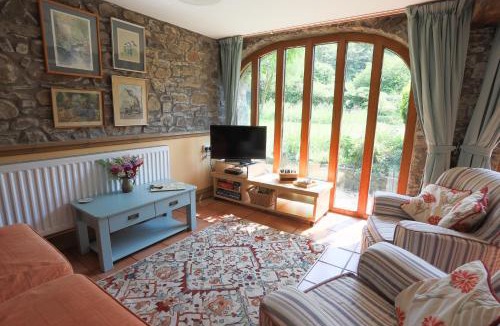 Pentrefelin House | Ty Cefn Tregib