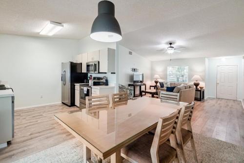 11 Miles to Anna Maria 3BR Palmetto Near Tampa Bay