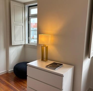 Apartamento com varanda e vista no centro de Lisboa