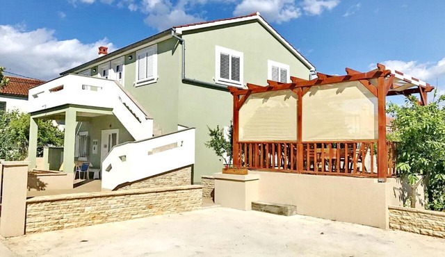 Apartmani Nina i Niko
