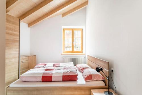 Appartamento rustico con stube e balcone