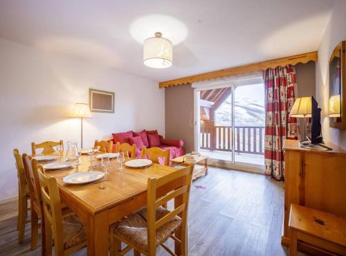 Appartement 10 personnes avec balcon à Peyragudes - 3 chambres, navette gratuite, casier skis - FR-1-695-18