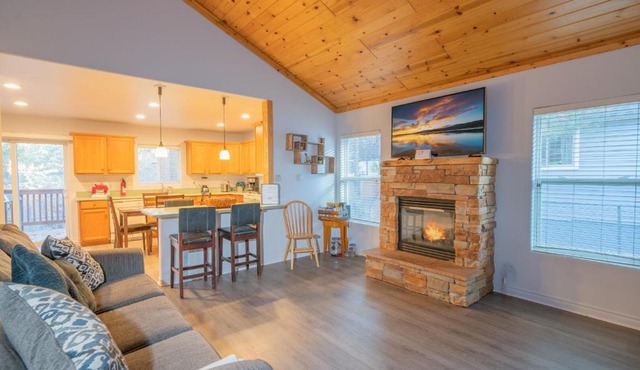 Brown Bear Lodge