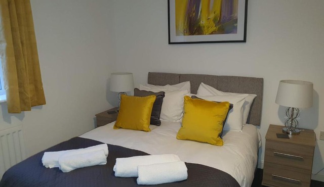 Comfortable and Welcoming Beatrix House by Cliftonvalley Apartments