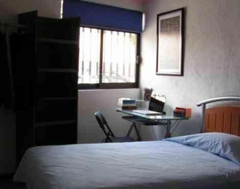 Cuarto Amueblado