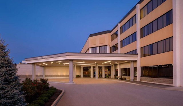 DoubleTree by Hilton Pittsburgh - Cranberry