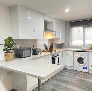 Elcot Close Private Room in a 4 Bed Shared House