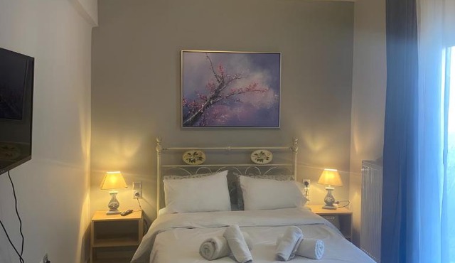 Emvelia Suites