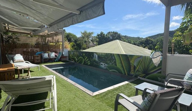 Fully-equipped house with pool