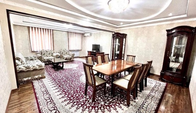 Holyday House