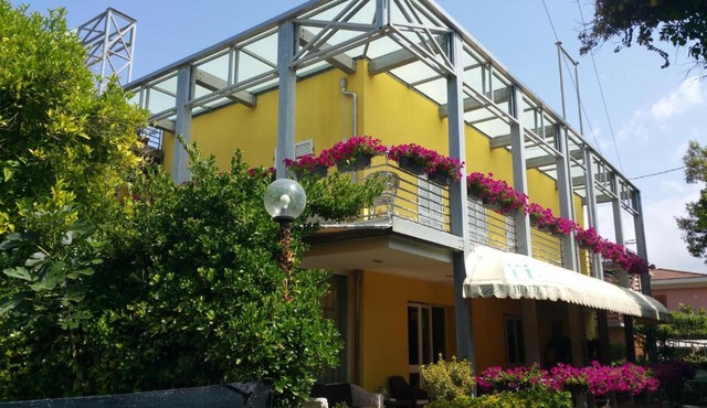 Hotel ILLI