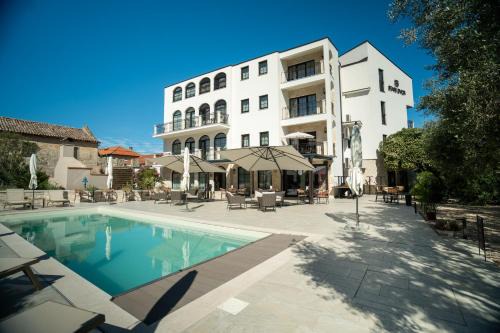 Hotel Stari Dvor