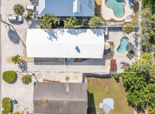 Island Gem B home