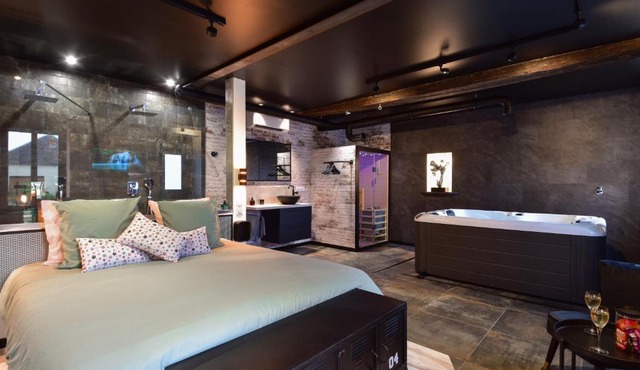 La Forge By CV - Jacuzzi, Sauna, plat repas et petit déjeuner