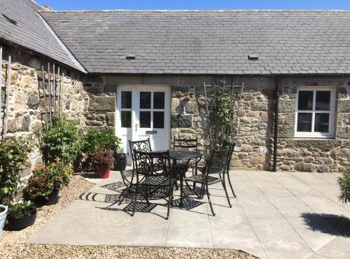 LAIRDS COTTAGE