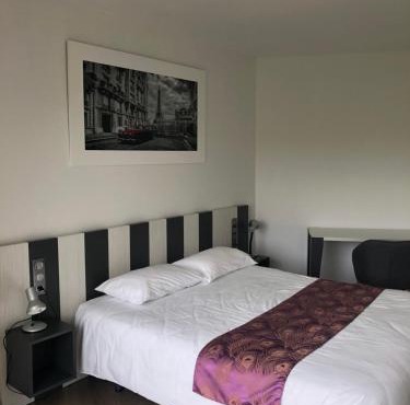 Logis Hotels - Hotel Restaurant l Enclos