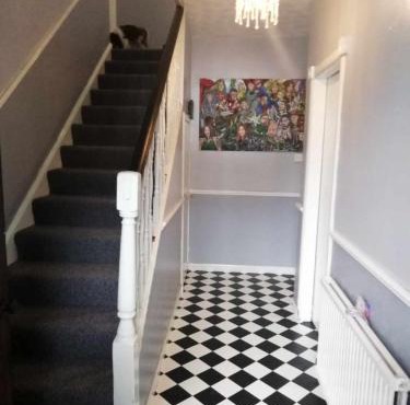 North Edinburgh - Shared house bwith own room and bathroom