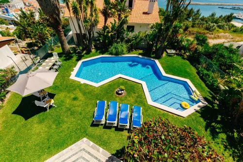 Panoramic Ocean View Villa & Pool in Sesimbra by Rent4Rest