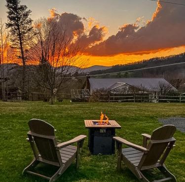 Petite Retreat