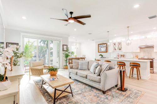 Private Pool: Waterfront Stuart Townhome!