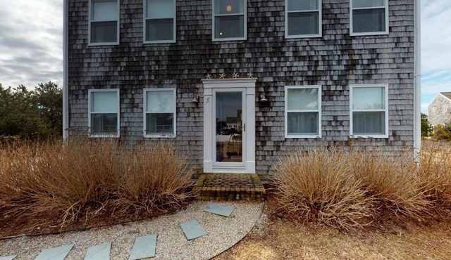 Sandpiper Cottage