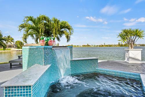 Schell-Topia Lake Front