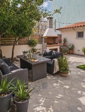 Secret Garden Volos