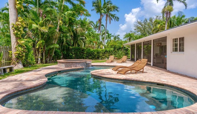 Serene Pool & Spa Home near Beaches & Downtown