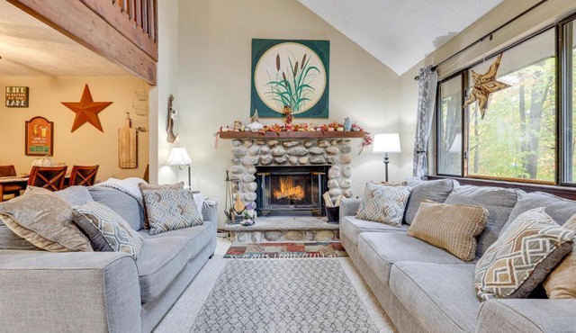SHADY LEAF LODGE-Family Friendly Getaway - Arrowhead Lake, Poconos
